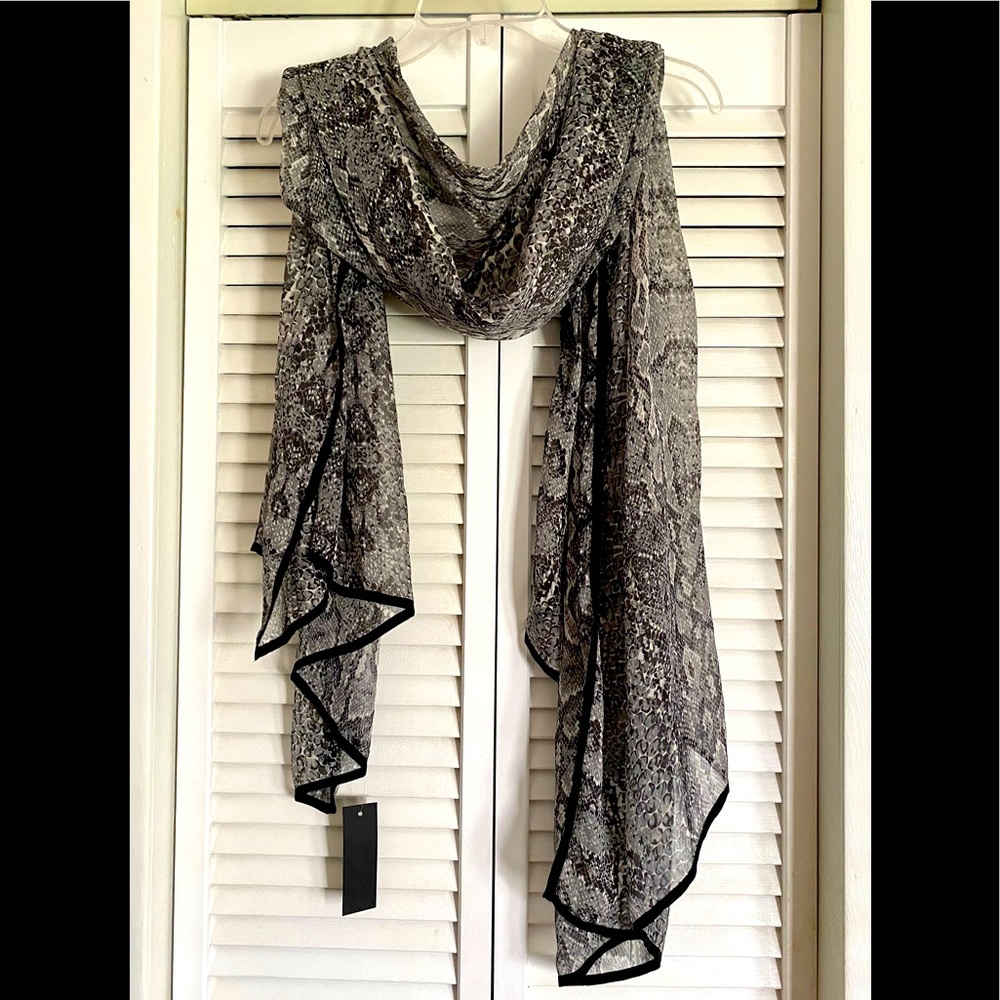 Steve Madden Scarf, Snakeskin Print, One-Size, NWT